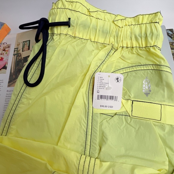 NEW FP Movement Women's Free People In The Wild Pants $98 - Picture 2 of 2